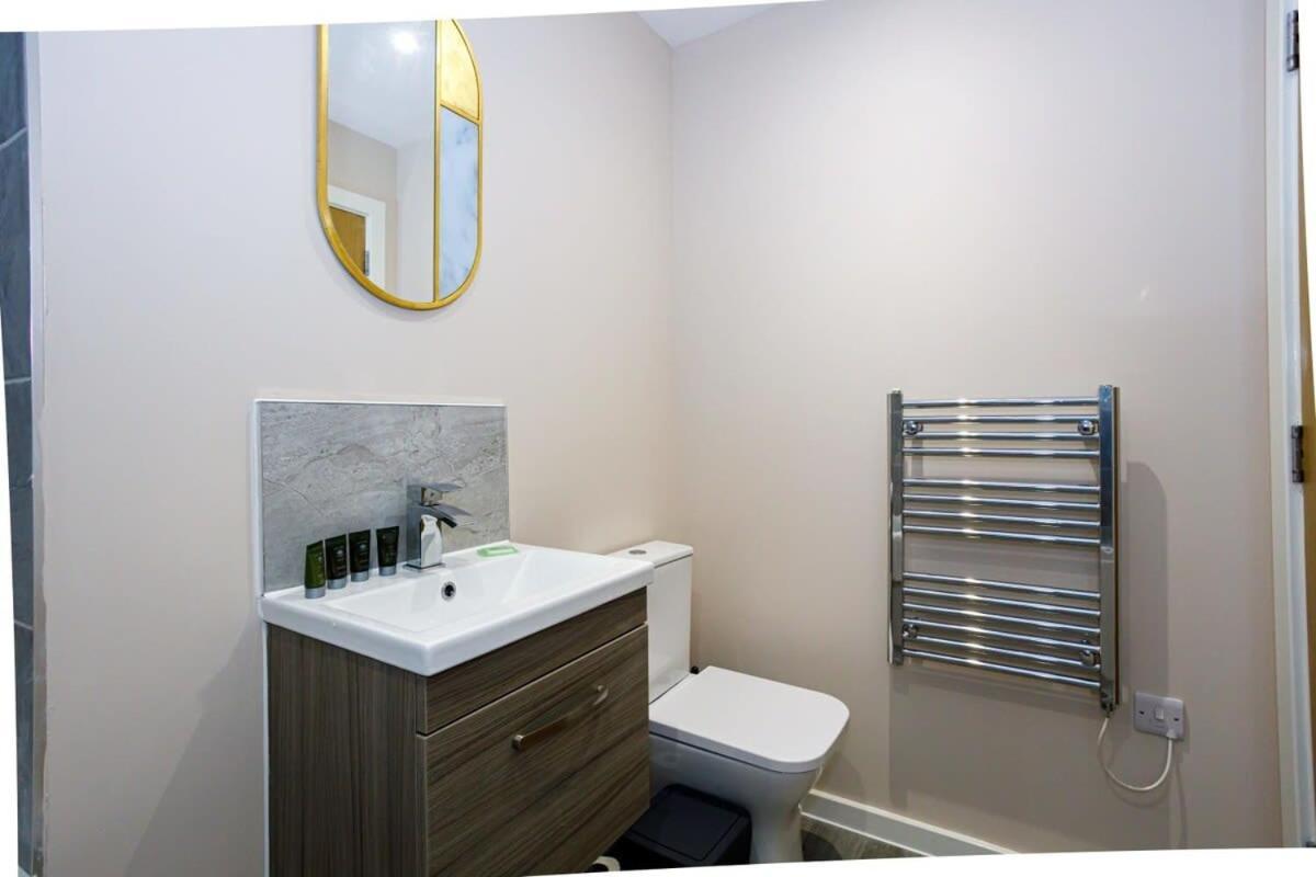 Fantastic Modern 2 Bedroom Apartment, Manchester Zewnętrze zdjęcie